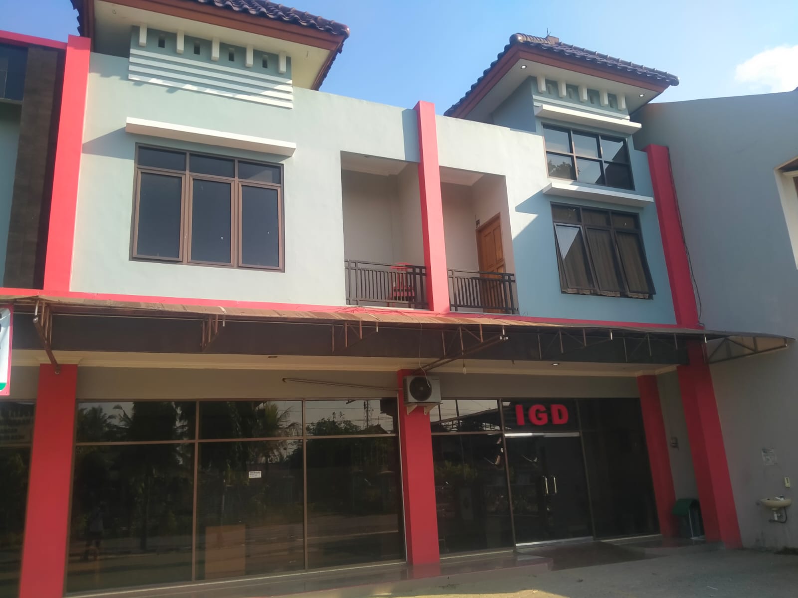 Fasilitas IGD Klinik Menara Gading